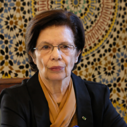 Photo de la Directrice