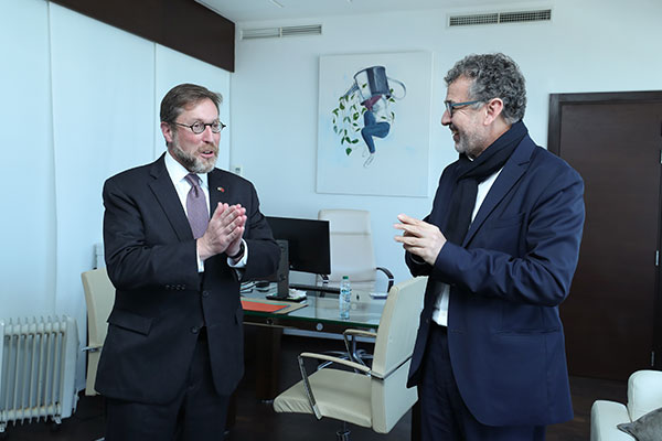Visite de M.David Greene à l'UIR