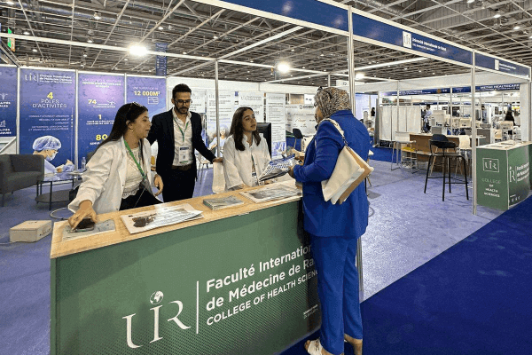 L'UIR prend part au Salon international de la santé