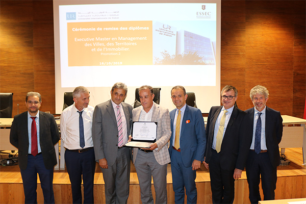 Cérémonie de remise de diplômes